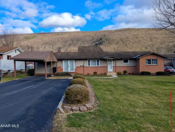 128 Cunningham Drive, Hyndman, PA 15545