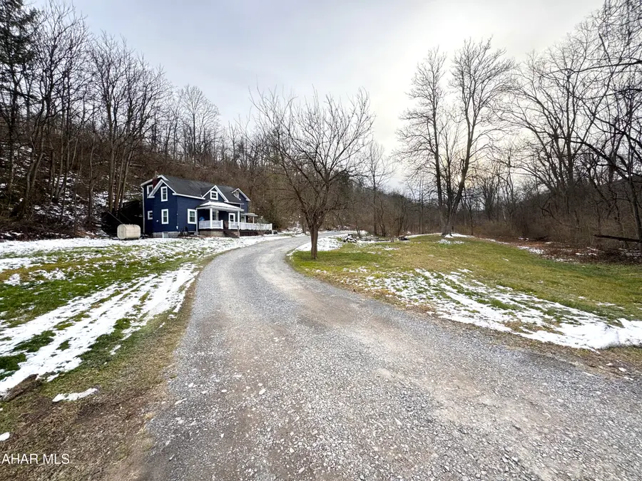 217 Krajacic Lane, Williamsburg, PA 16693 - Image #3