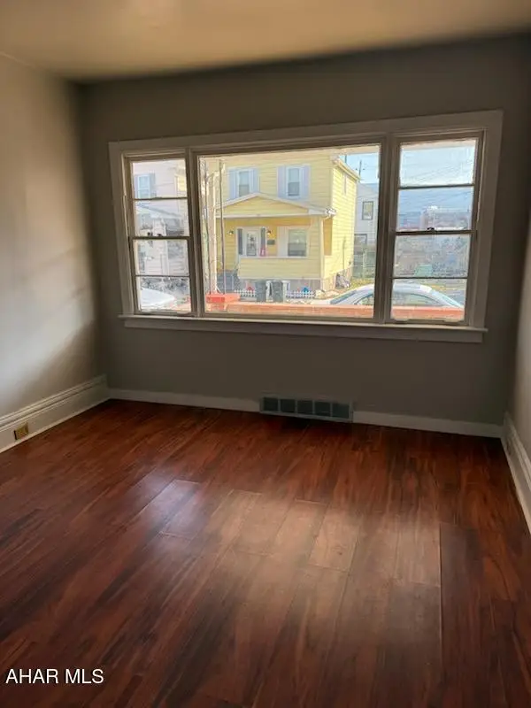 211 N 5th Avenue, Altoona, PA 16601 - Image #3