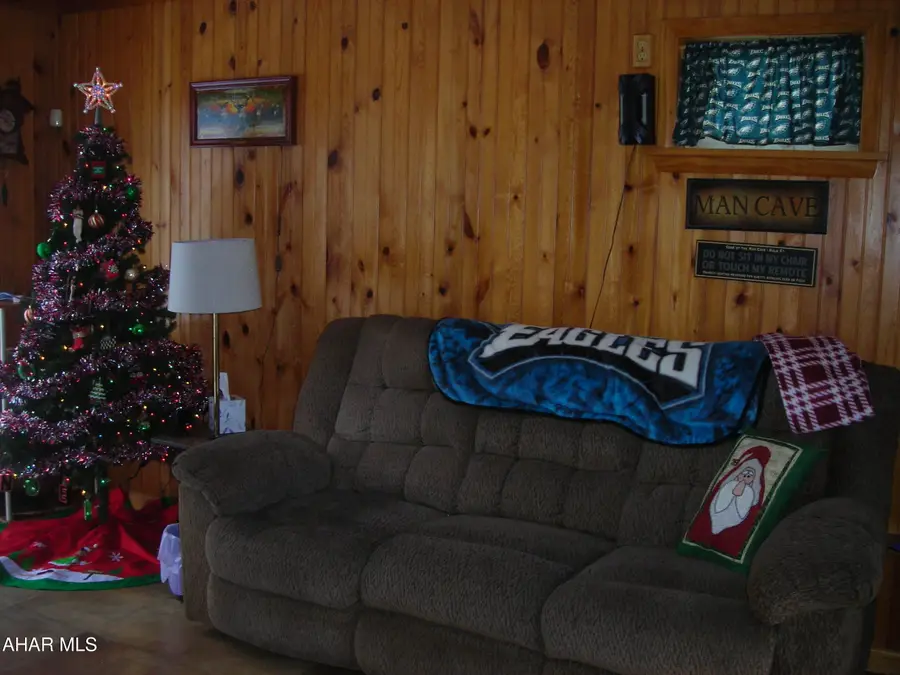 2428 16th Avenue, Altoona, PA 16601 - Image #2