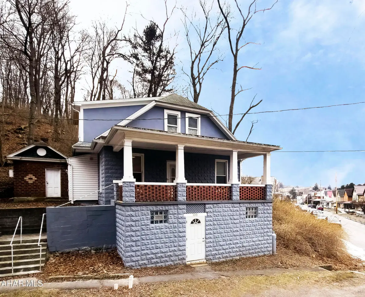 103 E 4th Street, Williamsburg, PA 16693 - Image #1