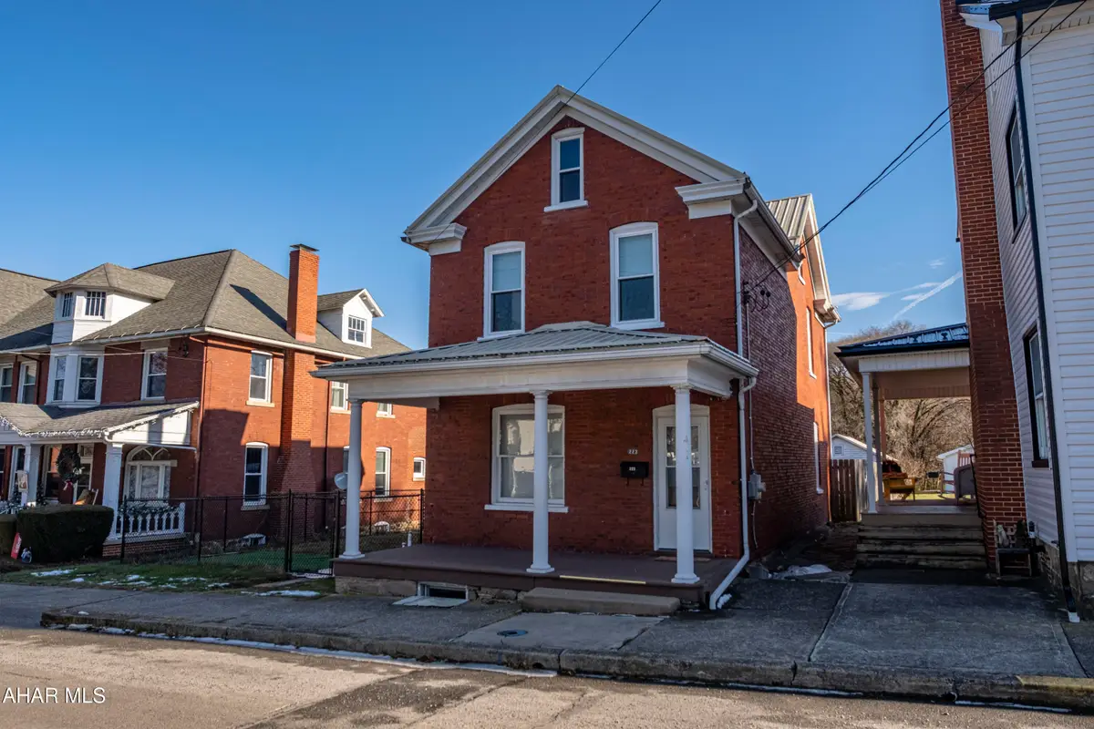 223 Plum Street, Williamsburg, PA 16693 - Image #1