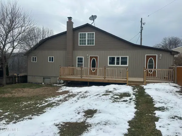 212 Girard Street, Roaring Spring, PA 16673