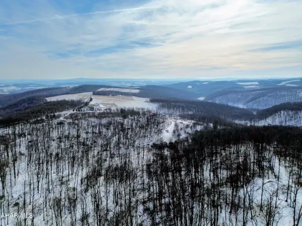 247 Shortcut Road, Alum Bank, PA 15521