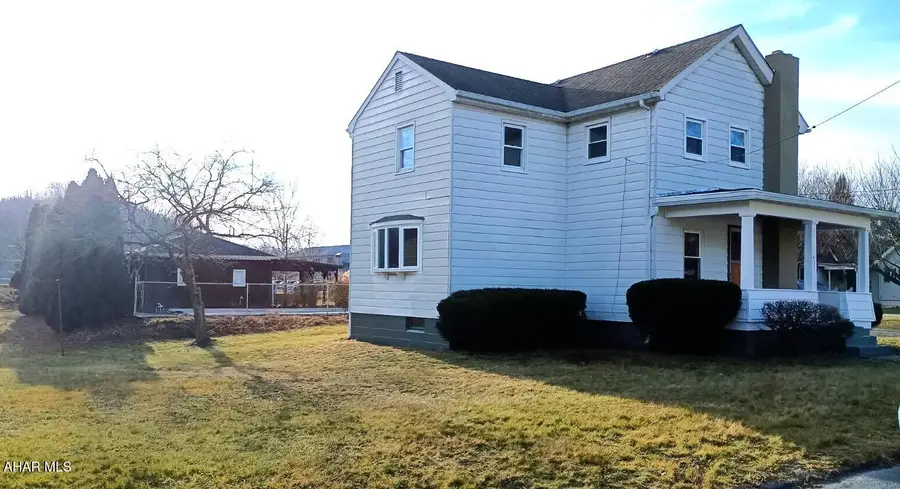 134 Clark Street, Bellwood, PA 16617 - Image #3