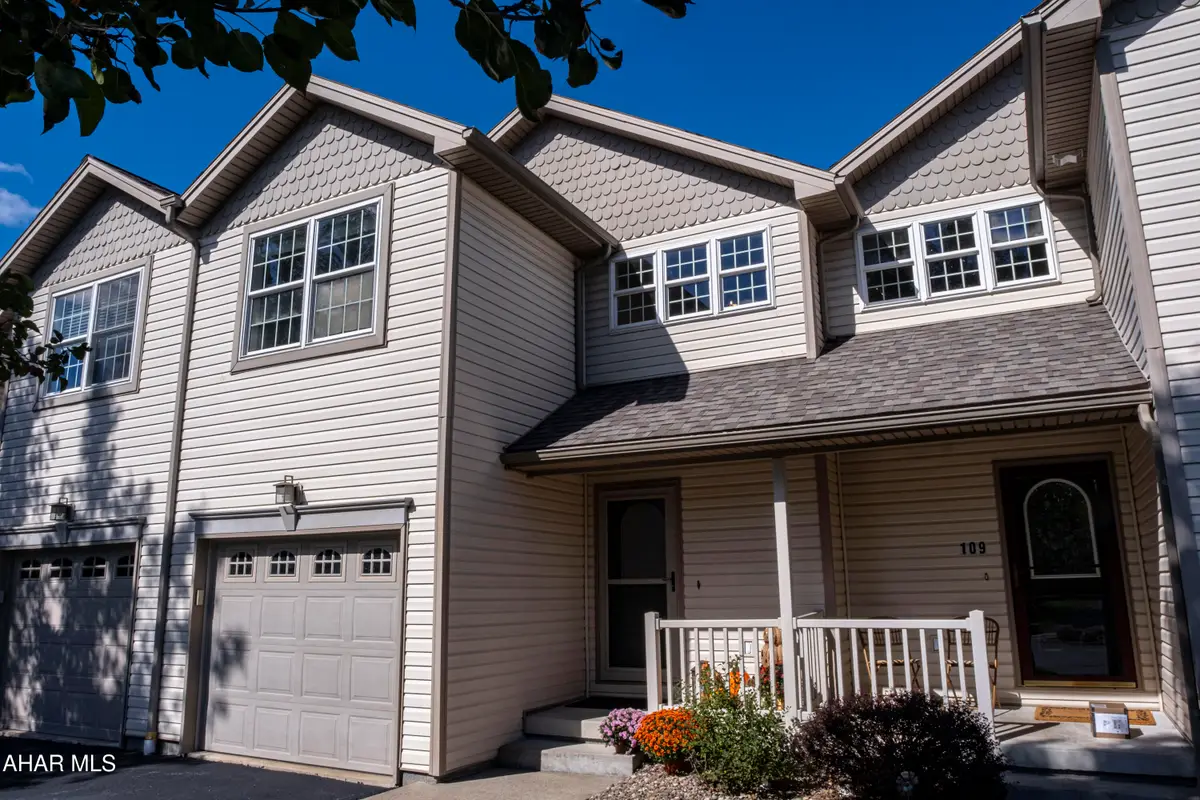 107 Augusta Drive, Hollidaysburg, PA 16648 - Image #1