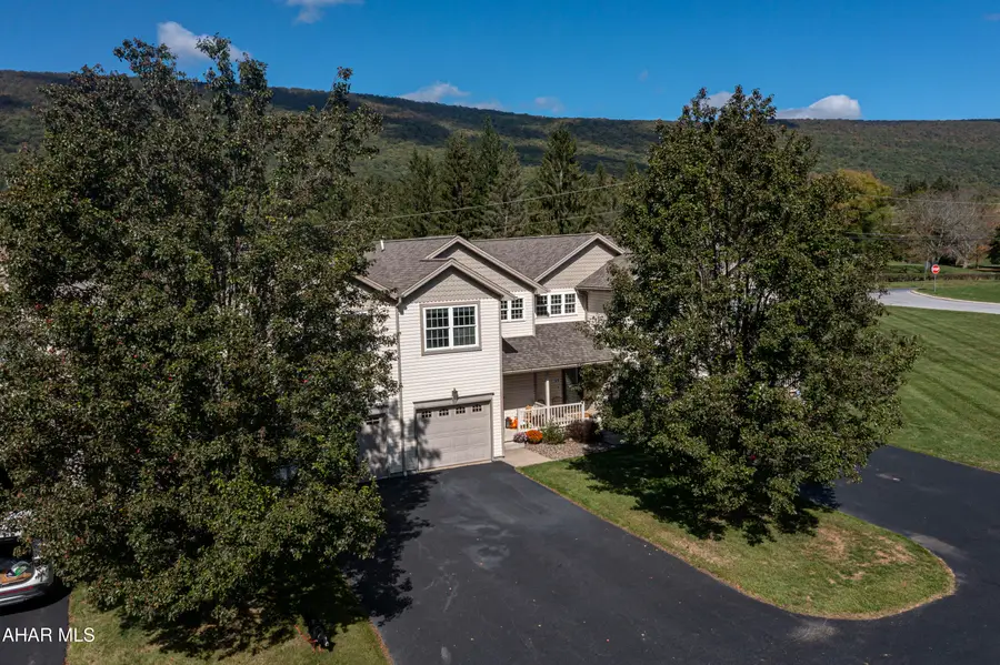 107 Augusta Drive, Hollidaysburg, PA 16648 - Image #2