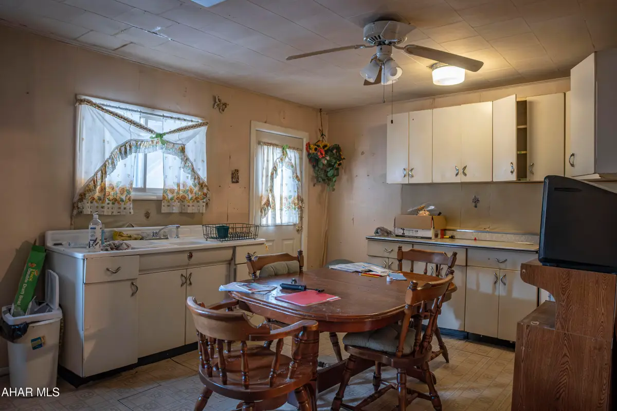 122 5th Avenue, Altoona, PA 16602 - Image #1