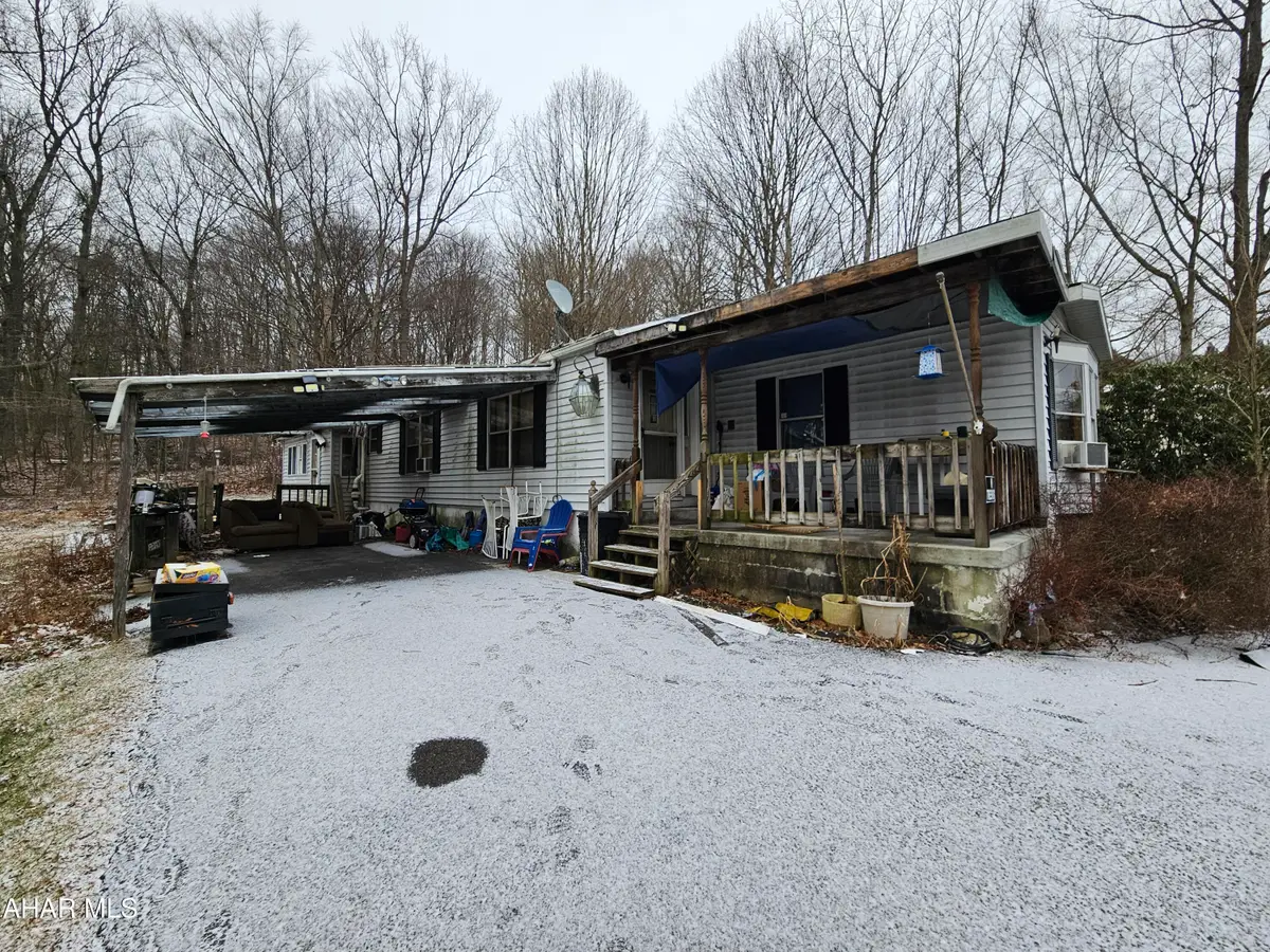 2447 Old 6th Av Road, Altoona, PA 16601 - Image #1