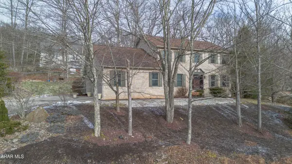 234 Woodlawn Terrace, Hollidaysburg, PA 16648