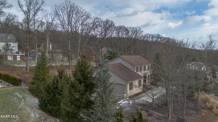234 Woodlawn Terrace, Hollidaysburg, PA 16648 - Image #3