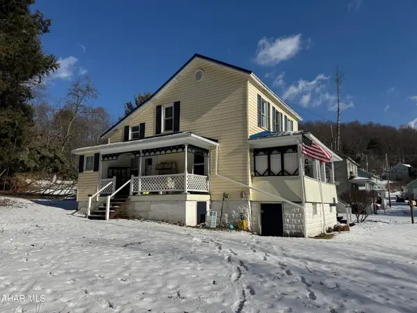 1786 Empire Avenue, Northern Cambria, PA 15714