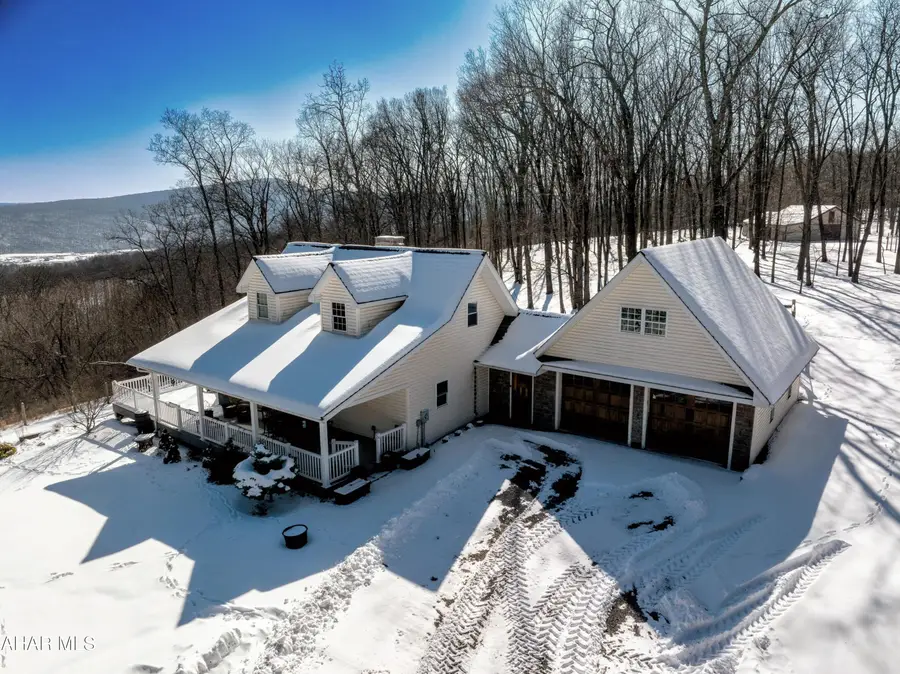 209 Peacock Lane, Bedford, PA 15522 - #2