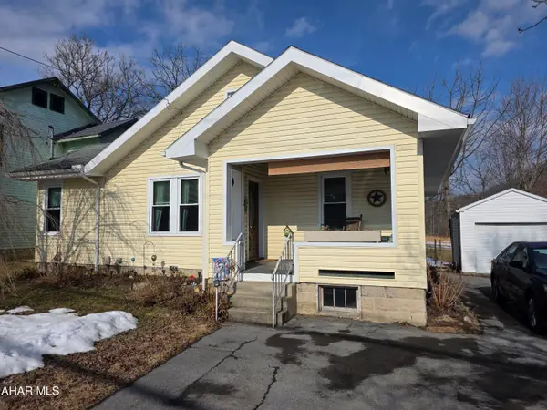 123 Juniata Valley Road, Hollidaysburg, PA 16648