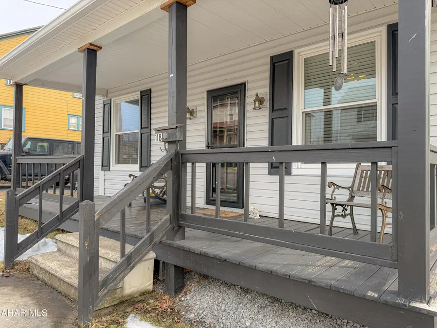 118 Olinger Street, Meyersdale, PA 15552 - #3