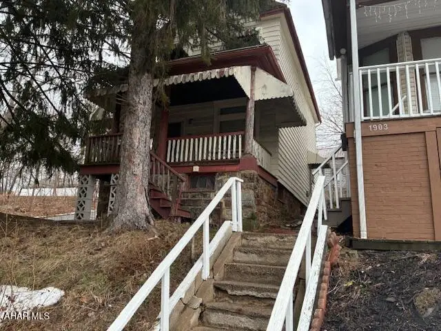 1901 3rd Avenue, Altoona, PA 16602 - #2