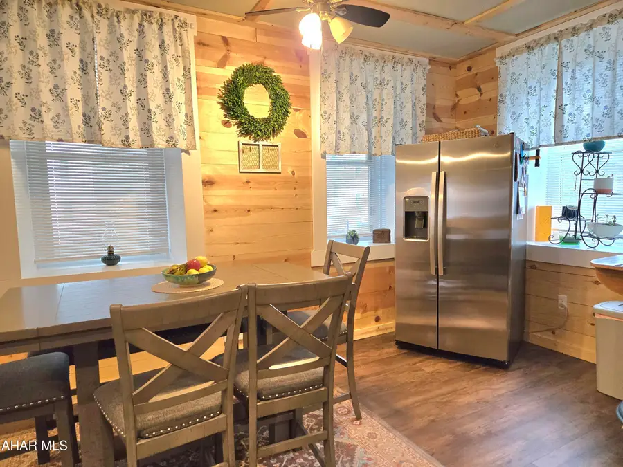 370 Chestnut Street, New Enterprise, PA 16664 - #2