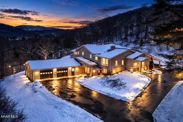 290 Mile Hill Road, Duncansville, PA 16635