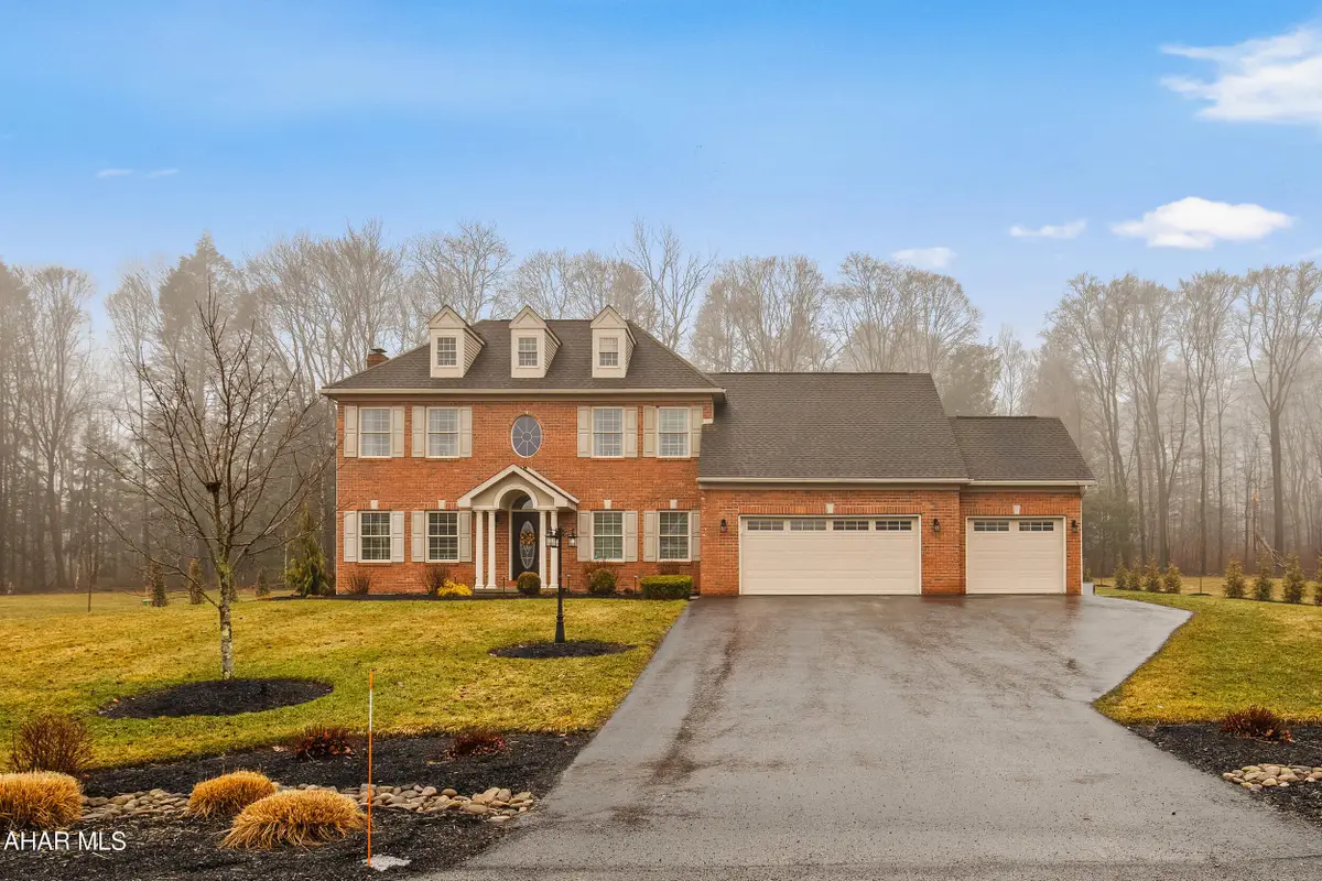 524 The Lane, Ebensburg, PA 15931 - #1