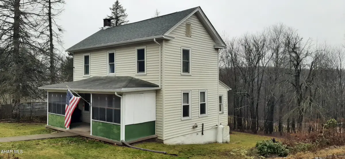 1063 Main Street, Lilly, PA 15938 - #1