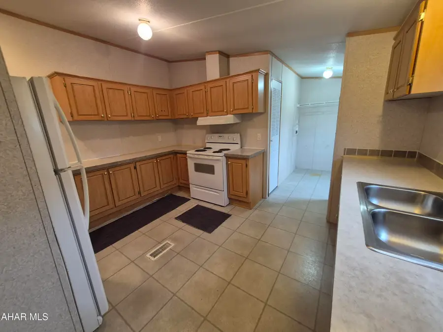 102 Skyline Drive, Duncansville, PA 16635 - #3