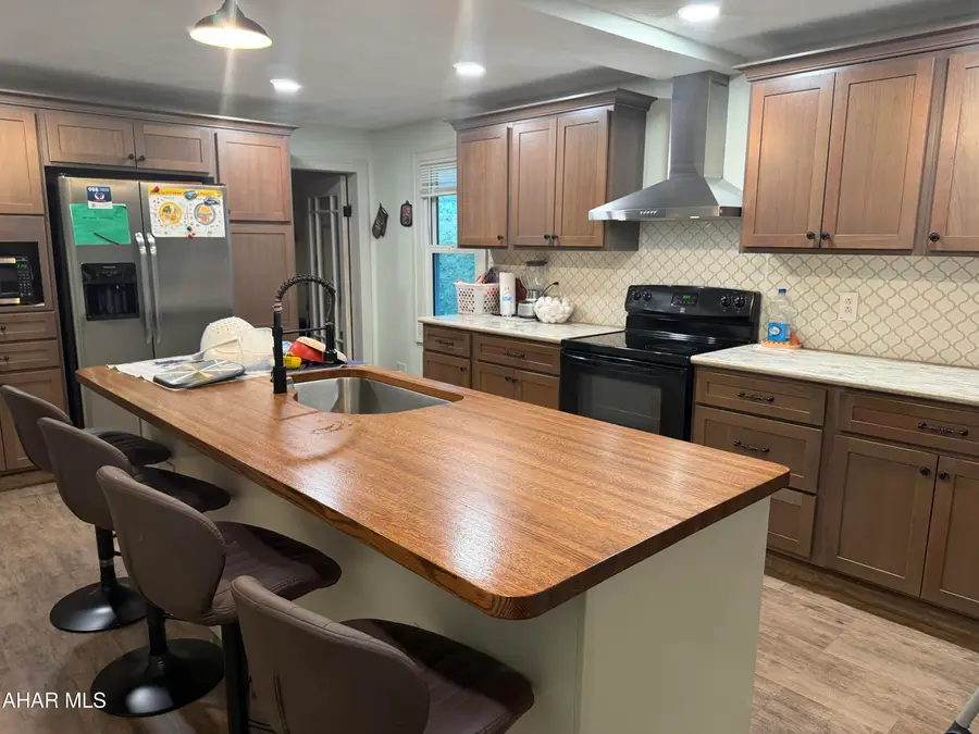 1300 Lloyd Street, Nanty Glo, PA 15943 - #2