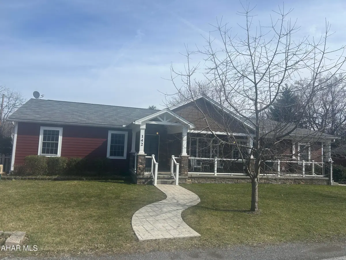 142 Wertz Avenue, Altoona, PA 16601 - #1