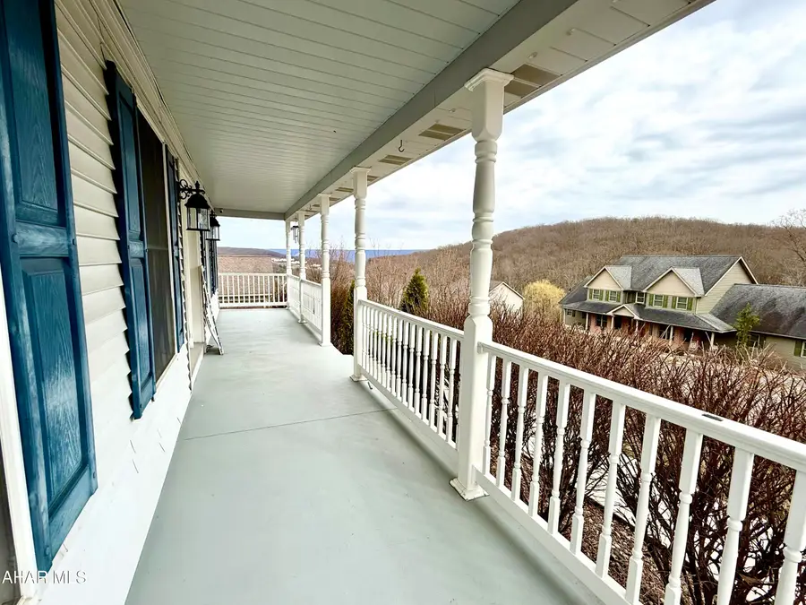 246 Castle Farms Road, Altoona, PA 16601 - #3