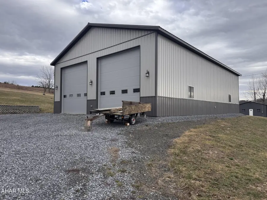 2149 Dutch Road, Loretto, PA 15940 - #2