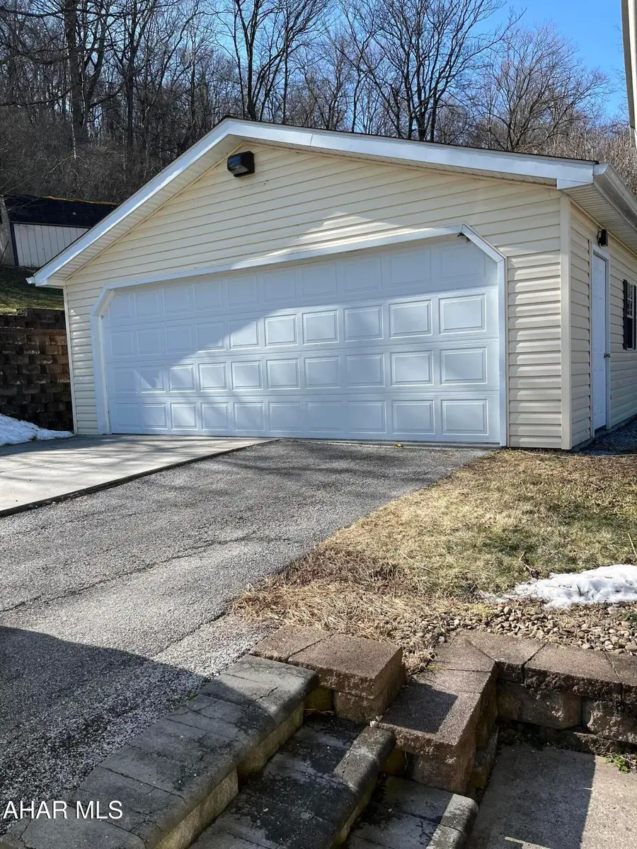 268 Railroad Street, Hollidaysburg, PA 16648 - #3