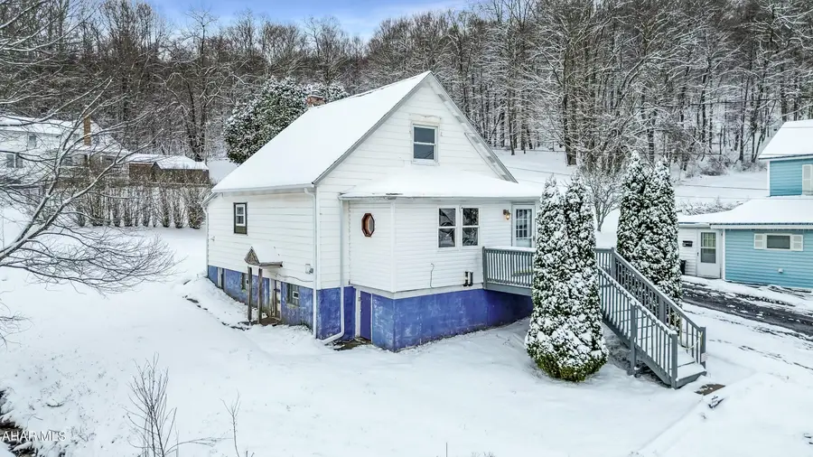 1417 Short Street, Nanty Glo, PA 15943 - #3