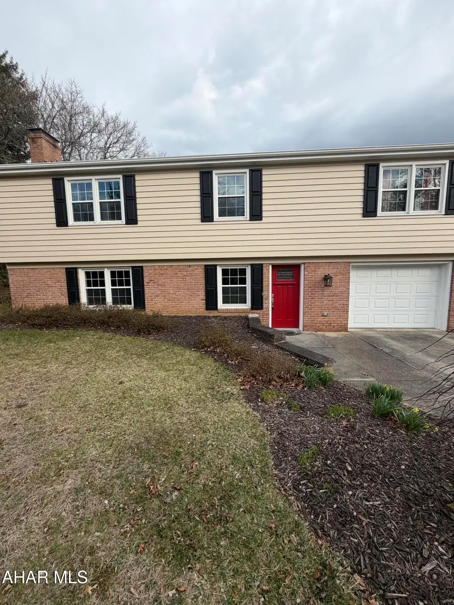 3150 Sylvan Heights Drive, Hollidaysburg, PA 16648 - #2