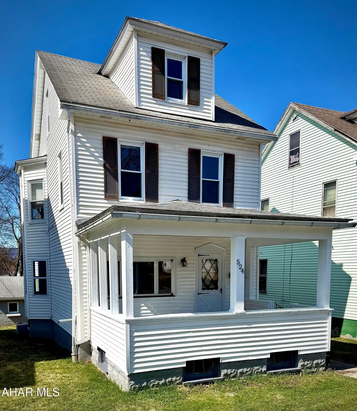 524 E Atlantic Avenue, Altoona, PA 16602 - #1