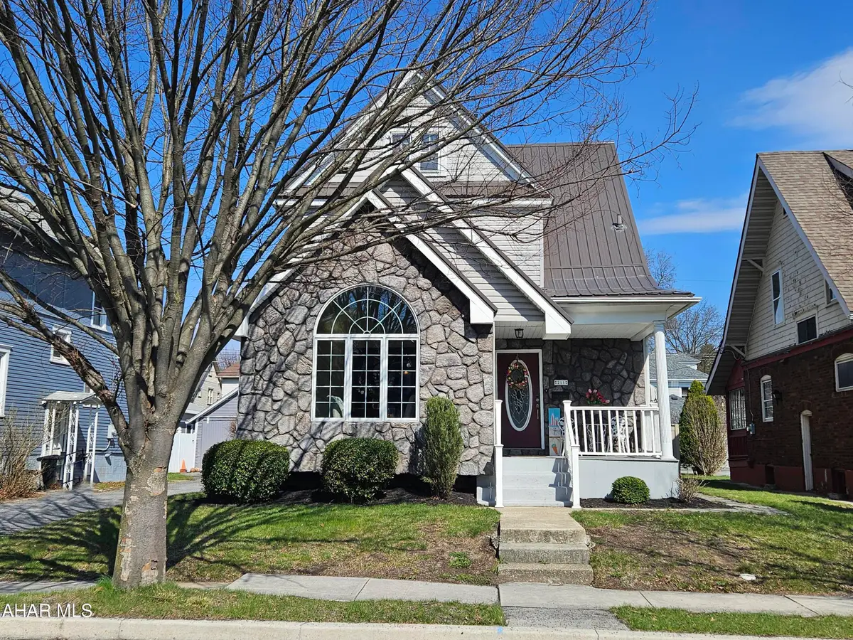 211 Logan Boulevard, Altoona, PA 16602 - #1