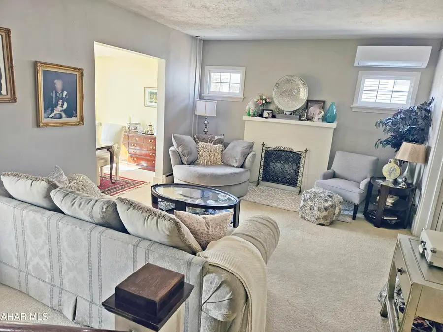 211 Logan Boulevard, Altoona, PA 16602 - #3