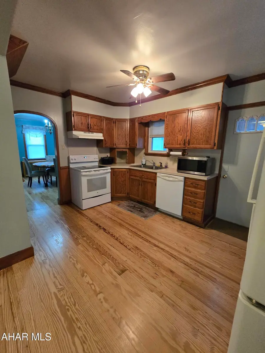 216 Arch Street, Johnstown, PA 15905 - #3