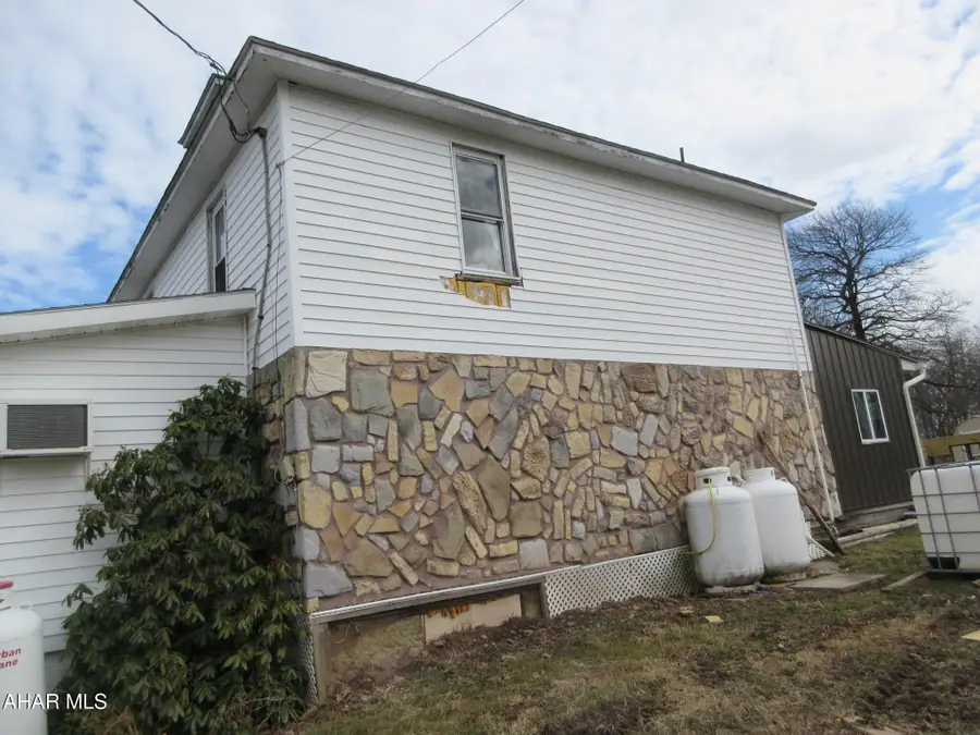 1222 Lincoln Highway, Schellsburg, PA 15559 - #2