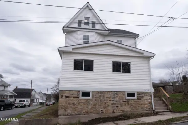 2216 4th Street, Altoona, PA 16601