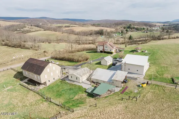 1898 Schellsburg Road, Claysburg, PA 16625