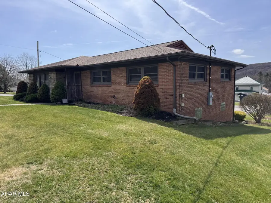 1465 3rd Street, Nanty Glo, PA 15943 - #2