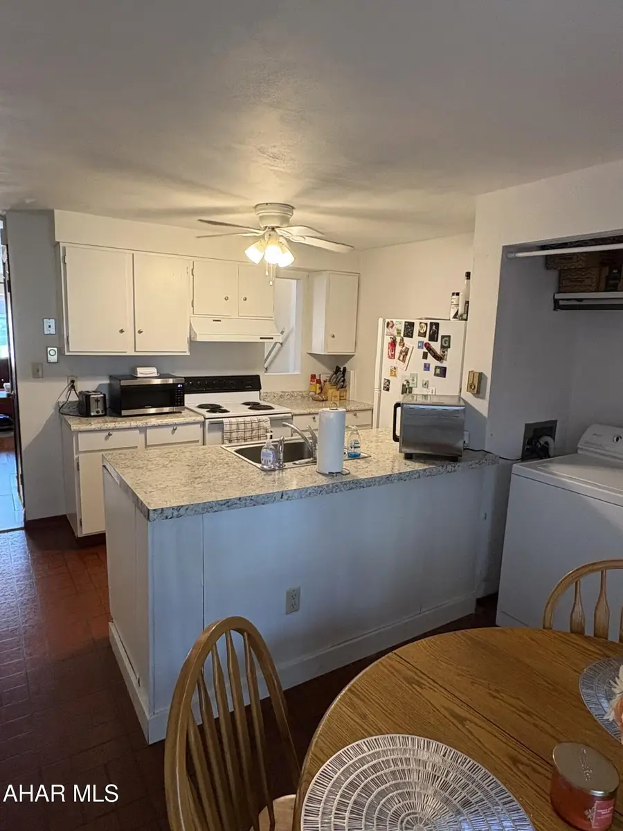 23 Laurelbrook Court, Cresson, PA 16630 - #2