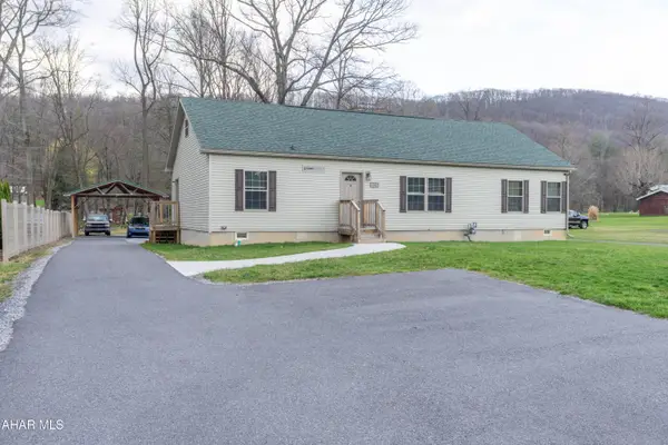 1301 Foot Of Ten Road, Duncansville, PA 16635