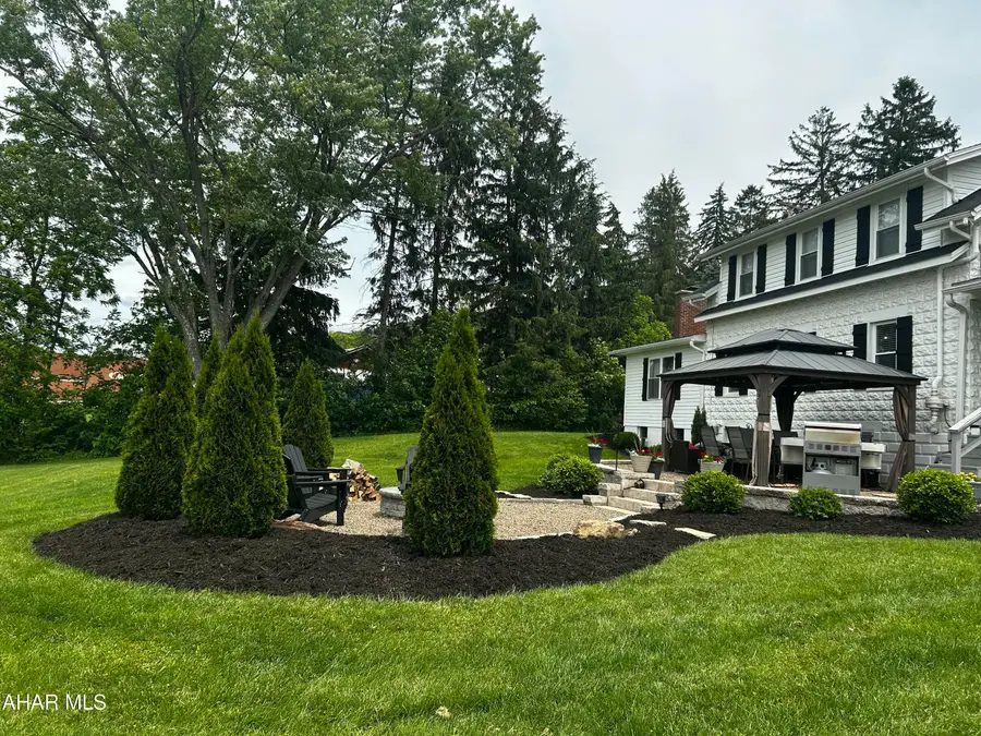 453 Bedford Street, Claysburg, PA 16625 - #3