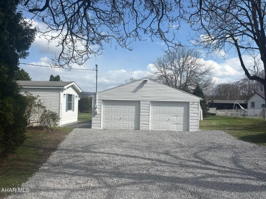 3831 15th Avenue, Altoona, PA 16601 - #2