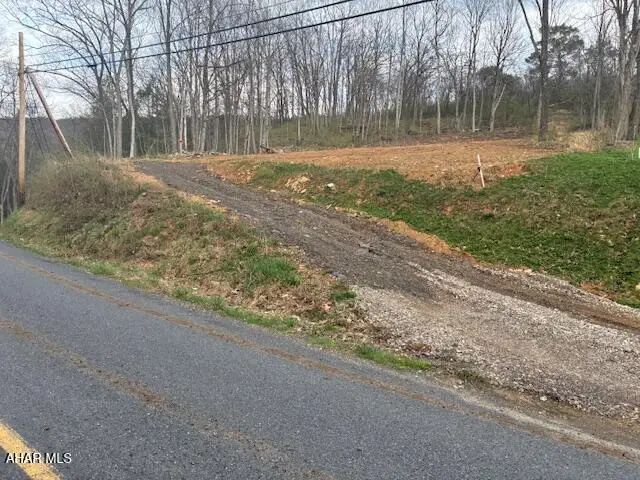 814 Beaver Dam Road, Hollidaysburg, PA 16648 - #1