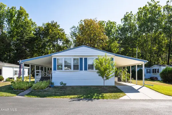 1163 Cottonwood Drive, Altoona, PA 16601