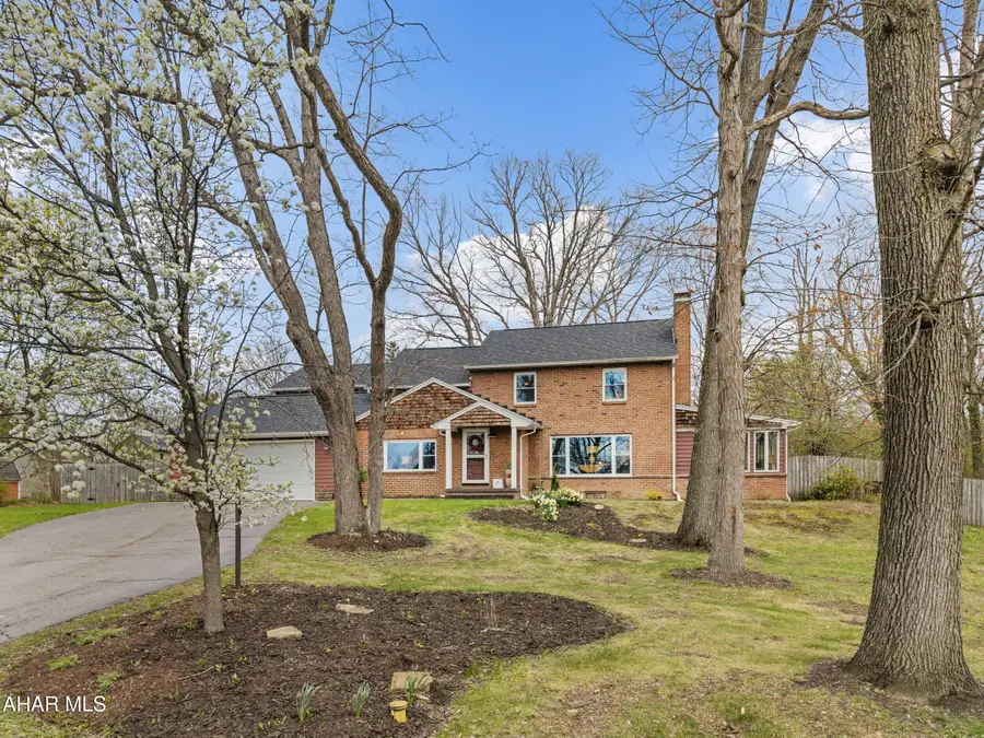 3 Oak Street, Hollidaysburg, PA 16648 - #3