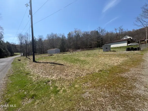 338 Turkey Path Road, Nanty-Glo, PA 15943