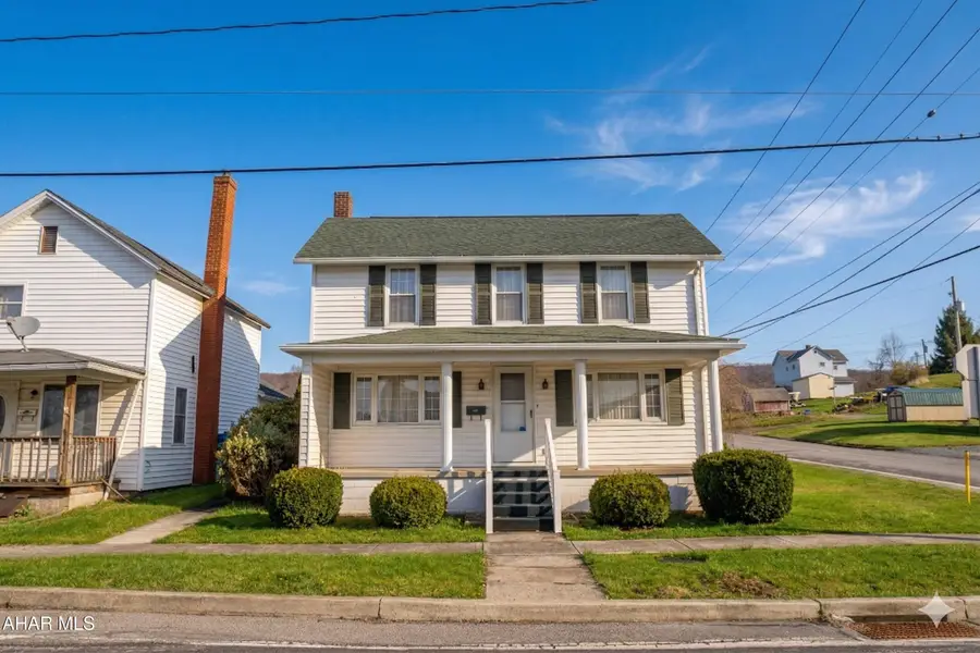 300 Mcintyre Avenue, Patton, PA 16668 - #3