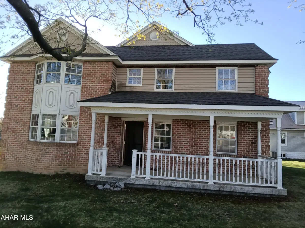 114 E Penn Street, Martinsburg, PA 16662 - #1